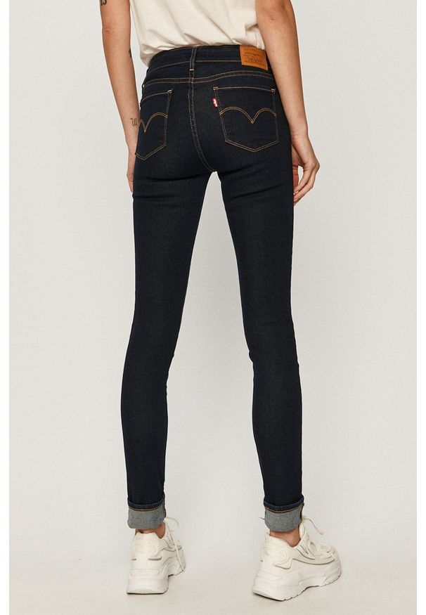 Levi's® - Levi's - Jeansy 711. Okazja: na spotkanie biznesowe. Kolor: niebieski. Styl: biznesowy