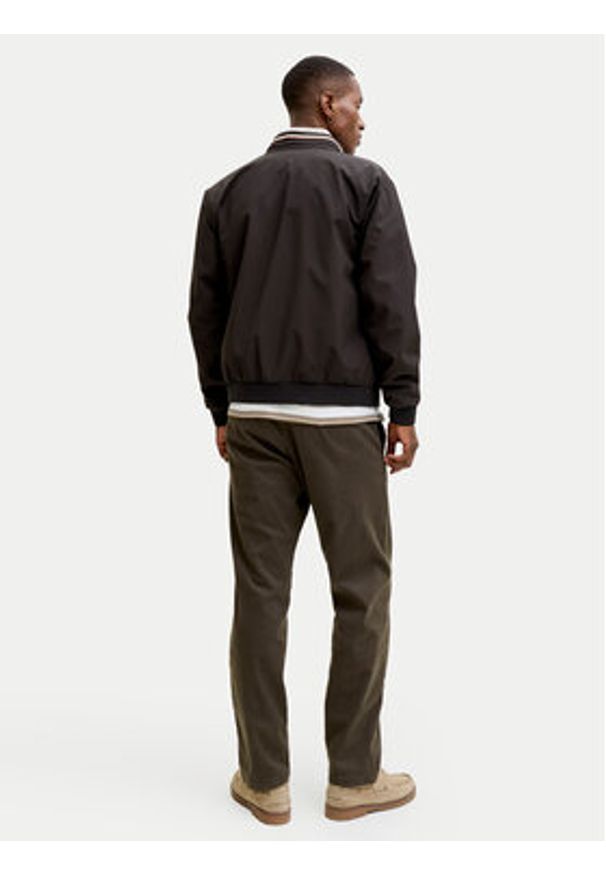 Jack & Jones Kurtka bomber Blubard 12273393 Czarny Regular Fit. Kolor: czarny. Materiał: syntetyk