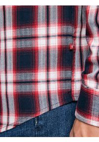 Big-Star - Koszula męska bawełniana w kratę czerwona Koliserson 603. Typ kołnierza: kołnierzyk klasyczny. Kolor: czerwony. Materiał: bawełna. Wzór: aplikacja, jodełka. Styl: klasyczny, elegancki #3