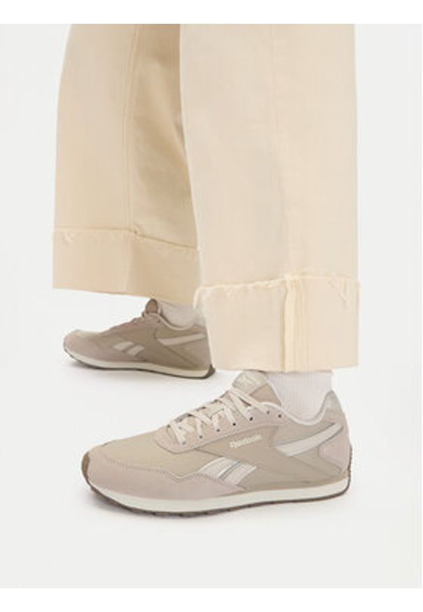 Reebok Sneakersy CEO-GLIDE LOW 100230903 Beżowy. Kolor: beżowy. Materiał: materiał