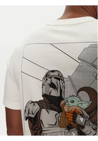 Adidas - adidas T-Shirt Star Wars The Mandalorian™ JI5715 Biały Regular Fit. Kolor: biały. Materiał: bawełna. Wzór: motyw z bajki #5