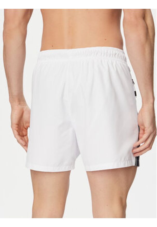 Emporio Armani Szorty kąpielowe EM000583 AF20426 U0002 Biały Regular Fit. Kolor: biały. Materiał: syntetyk