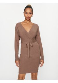 Vero Moda Sukienka dzianinowa 10269251 Brązowy Regular Fit. Kolor: brązowy. Materiał: wiskoza, syntetyk