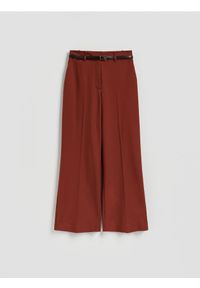 Reserved - Spodnie z paskiem - miedziany. Kolor: brązowy. Materiał: tkanina. Wzór: gładki #1