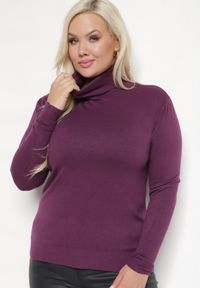 Born2be - Ciemnofioletowy Golf z Bawełną o Prostym Kroju Gemista. Okazja: na co dzień. Typ kołnierza: golf. Kolekcja: plus size. Kolor: fioletowy. Materiał: bawełna. Styl: casual, klasyczny, elegancki