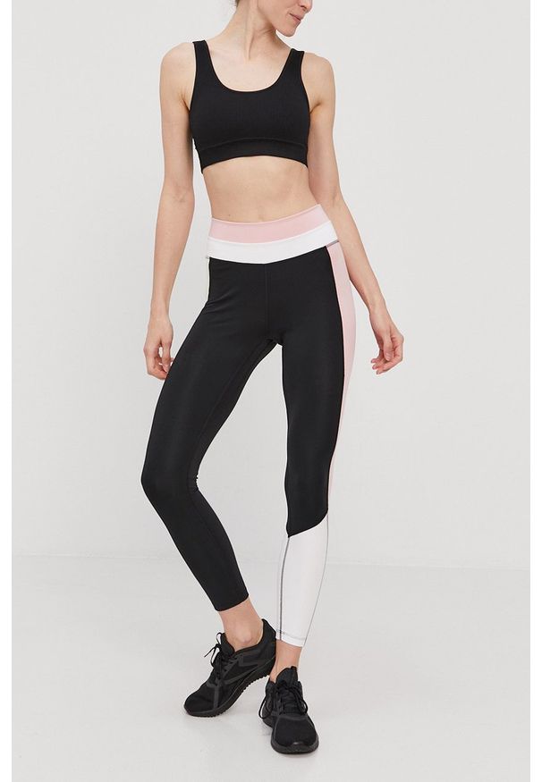 Nike - Legginsy. Kolor: czarny. Materiał: tkanina, dzianina, skóra, włókno. Technologia: Dri-Fit (Nike)