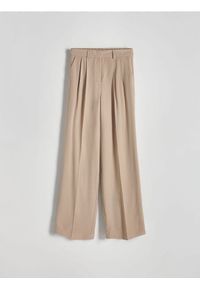 Reserved - Spodnie z wiskozy - beżowy. Kolor: beżowy. Materiał: wiskoza #1
