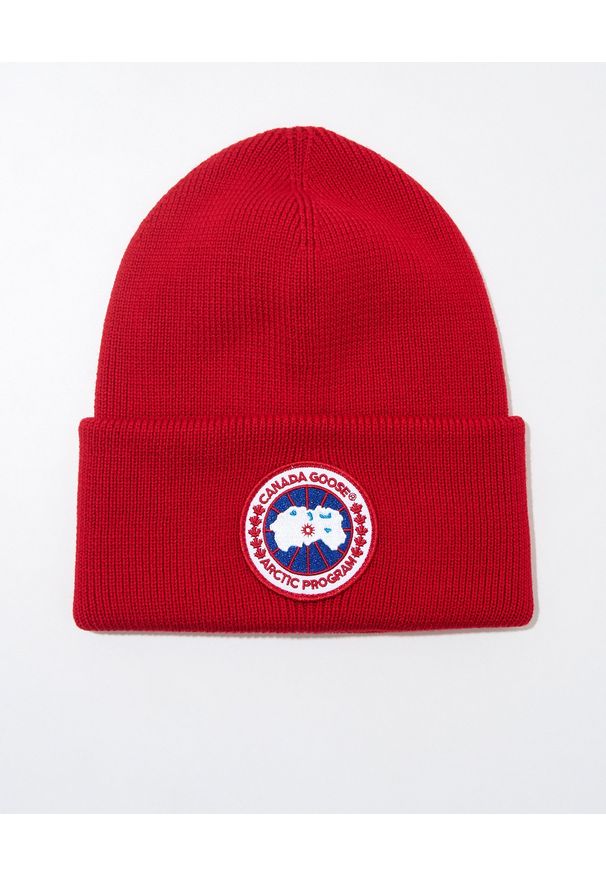 CANADA GOOSE - Czerwona czapka beanie. Kolor: czerwony. Materiał: wełna. Sezon: zima