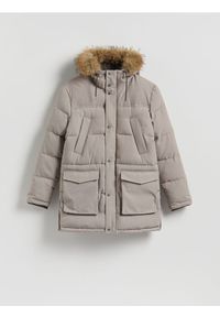 Reserved - Pikowana parka z kapturem - beżowy. Typ kołnierza: kaptur. Kolor: beżowy. Materiał: tkanina