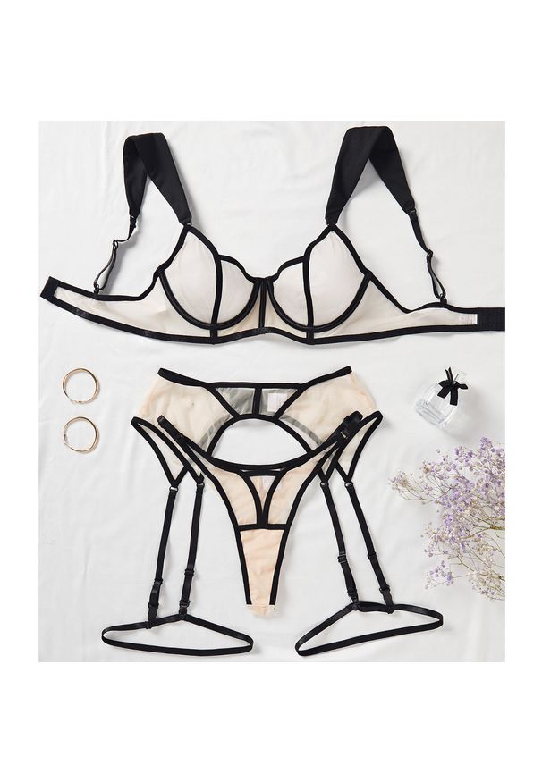 Intica - Komplet bielizny czteroczęściowy z delikatnych materiałów Joanie. Kolor: beżowy. Materiał: materiał