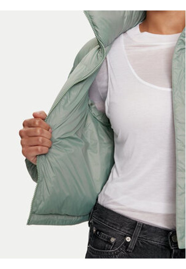 Calvin Klein Jeans Kurtka puchowa J20J223577 Zielony Relaxed Fit. Kolor: zielony. Materiał: syntetyk