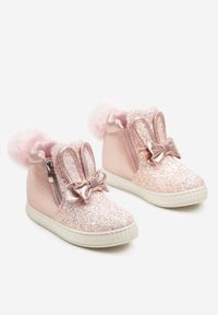 Born2be - Różowe Botki na Ukrytym Koturnie z Brokatem Kokardą i Futrzanym Pomponem Mazidra. Okazja: na imprezę, na co dzień. Kolor: różowy. Materiał: futro. Styl: casual