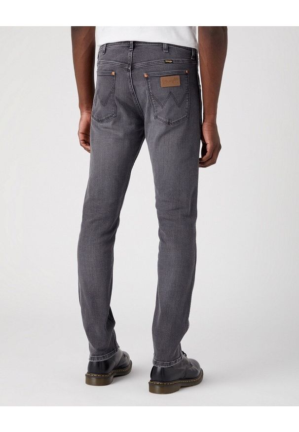 Wrangler - WRANGLER 11MWZ MĘSKIE SPODNIE JEANSOWE SALOON W1MZ29410