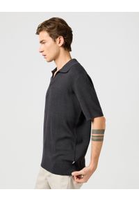 Wrangler - WRANGLER MĘSKA SWETER WRANGLER SS POLO SWEATER FADED BLACK 112364286. Typ kołnierza: polo #4