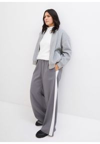 bonprix - Bluzka z długim rękawem i golfem. Typ kołnierza: golf. Kolor: biały. Materiał: bawełna. Długość rękawa: długi rękaw. Długość: długie #2