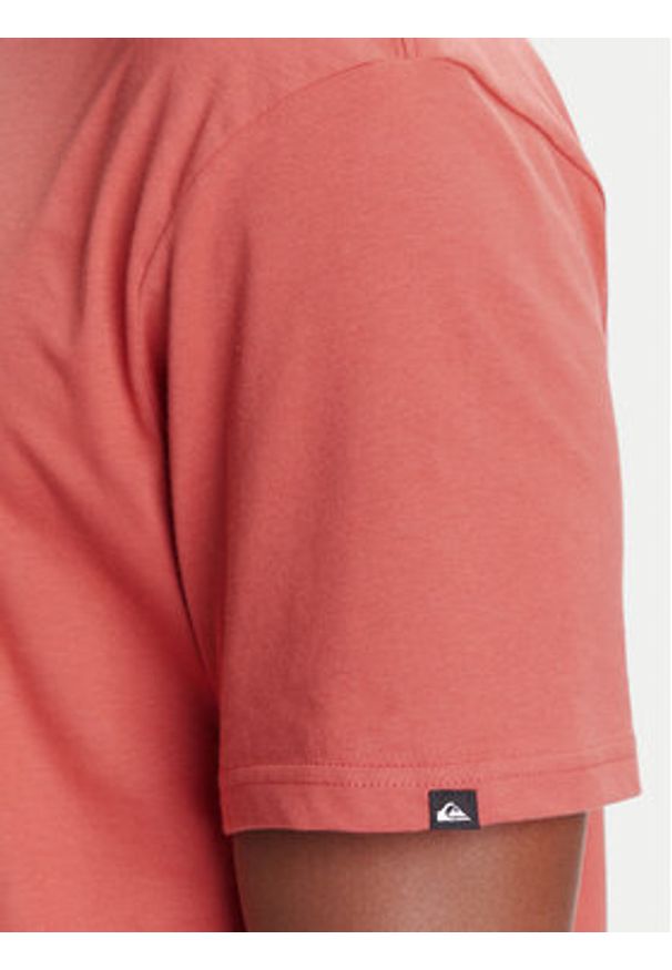 Quiksilver T-Shirt EQYZT08174 Czerwony Regular Fit. Kolor: czerwony. Materiał: bawełna
