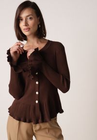 Born2be - Brązowy Elegancki Kardigan z Wiskozy z Falbankami i Guzikami z Cyrkoniami Orsea. Okazja: na co dzień. Typ kołnierza: kołnierz z falbankami. Kolor: brązowy. Materiał: wiskoza. Wzór: aplikacja. Styl: elegancki #7