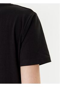 Guess T-Shirt V5YI12 J1314 Czarny Regular Fit. Kolor: czarny. Materiał: bawełna #5