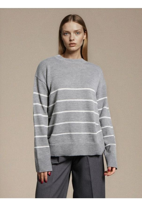 Sinsay - Sweter w paski - szary. Kolor: szary. Wzór: paski