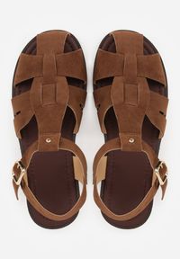 Renee - Brązowe Sandały Gladiatorki z Imitacji Nubuku Zapinane na Sprzączkę Briannea. Zapięcie: sprzączka. Kolor: brązowy. Materiał: nubuk. Wzór: haft. Sezon: lato. Styl: elegancki #4