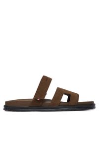 TOMMY HILFIGER - Tommy Hilfiger Klapki Adjustable Premium Suede Sandal FM0FM05774 Brązowy. Kolor: brązowy. Materiał: zamsz, skóra #1