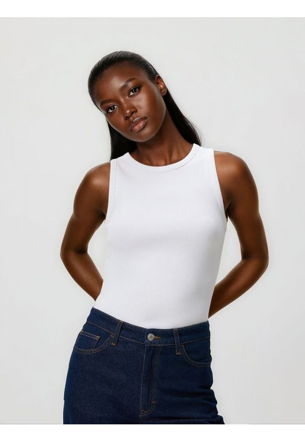 Reserved - Bawełniany top - biały. Kolor: biały. Materiał: bawełna