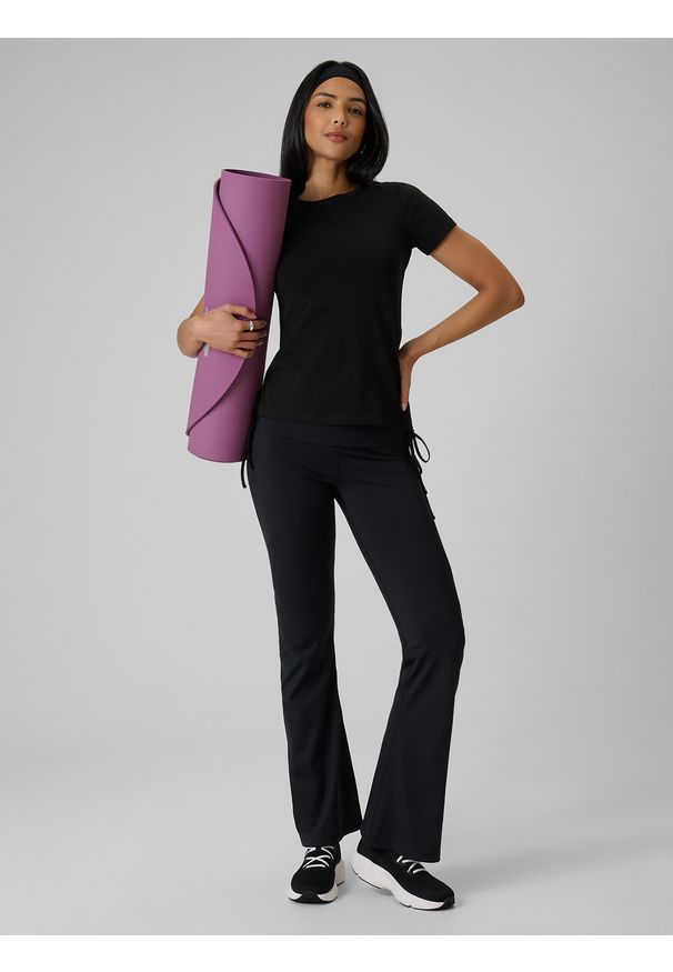 4f - 4F T-shirt slim gładki damski - czarny XL. Okazja: na co dzień. Kolor: czarny. Materiał: bawełna, dzianina. Wzór: gładki. Styl: klasyczny, casual