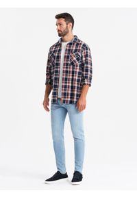 Ombre Clothing - Dopasowane jeansowe spodnie męskie SLIM FIT z elastanem – błękitne V3. Okazja: na co dzień. Kolor: niebieski. Materiał: jeans, elastan. Wzór: aplikacja. Sezon: lato. Styl: casual #6
