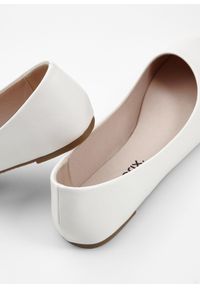 bonprix - Baleriny. Zapięcie: bez zapięcia. Kolor: biały #3