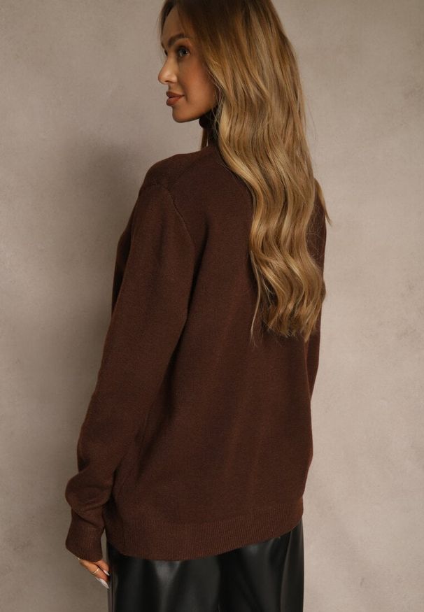 Renee - Brązowy Casualowy Golf z Bawełną i Wełną Reillisa. Okazja: na co dzień. Typ kołnierza: golf. Kolor: brązowy. Materiał: bawełna, wełna. Styl: casual