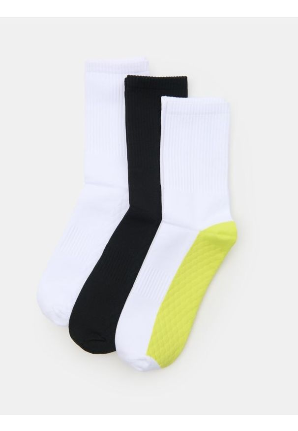 Sinsay - Prążkowane skarpetki 3 pack - wielobarwny. Materiał: prążkowany