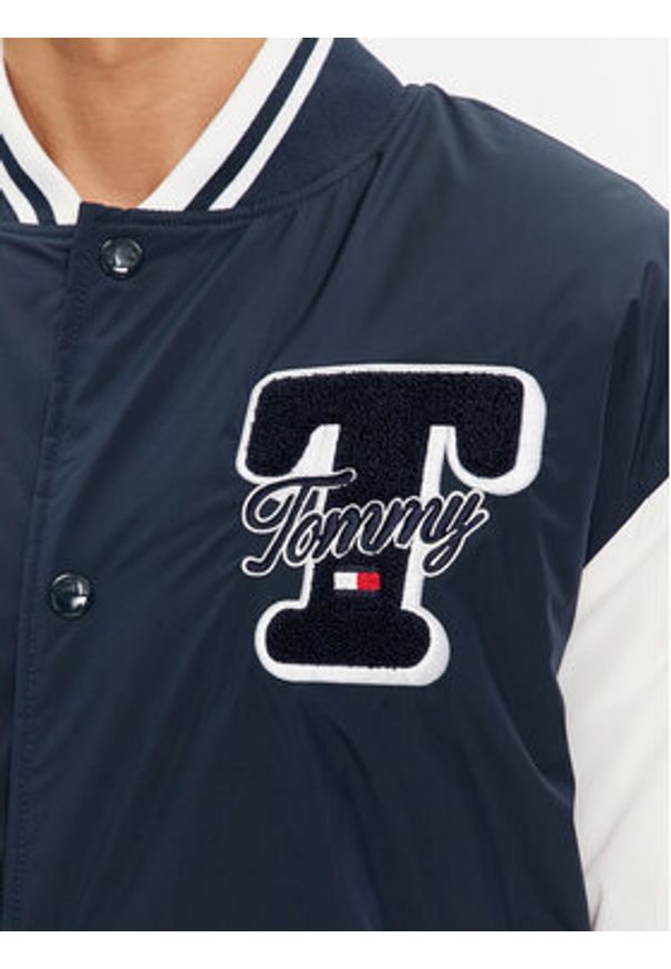 Tommy Jeans Kurtka bomber Colorblock Varsity DM0DM18702 Granatowy Regular Fit. Kolor: niebieski. Materiał: syntetyk