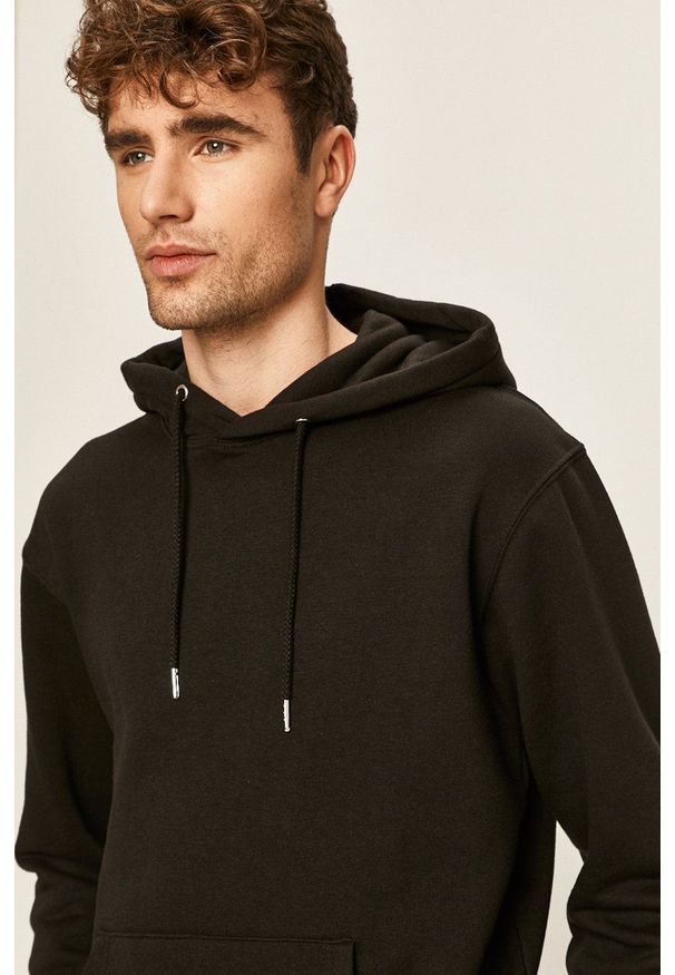 Jack & Jones Bluza męska kolor czarny z kapturem gładka. Okazja: na co dzień. Typ kołnierza: kaptur. Kolor: czarny. Wzór: gładki. Styl: casual