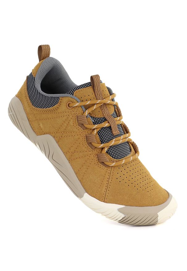 Półbuty damskie komfortowe camel Artiker 58C1900. Materiał: tkanina