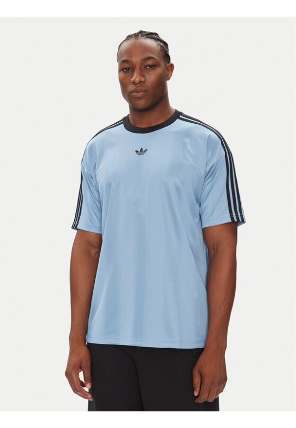 Adidas - adidas T-Shirt adicolor Jacquard JW5879 Błękitny Loose Fit. Kolor: niebieski. Materiał: syntetyk