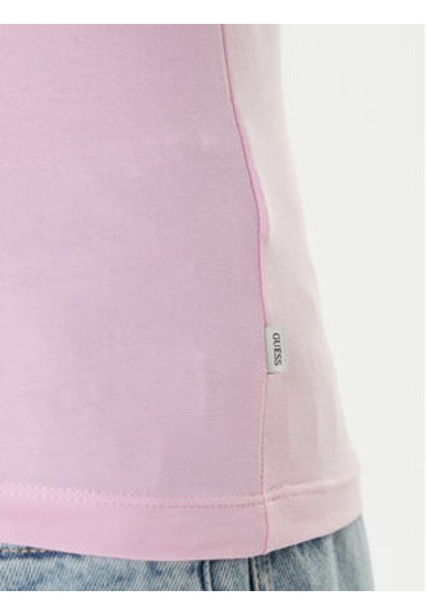 Guess Jeans T-Shirt W5RI52 J1314 Różowy Regular Fit. Kolor: różowy. Materiał: bawełna