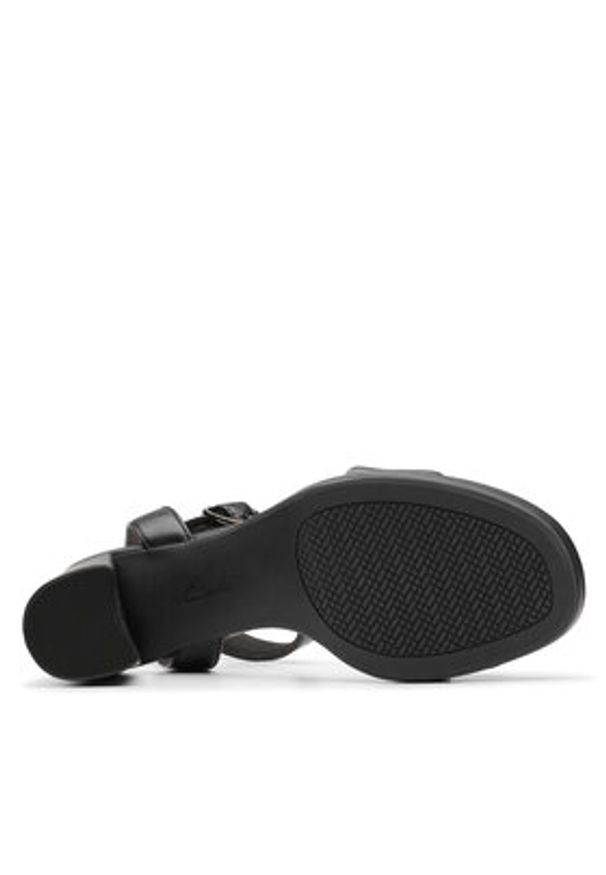 Clarks Sandały AmbyrLyn Bay 26177005 Czarny. Kolor: czarny. Materiał: skóra