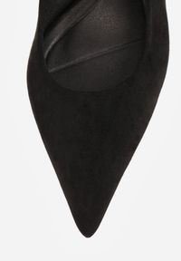 Born2be - Czarne Czółenka z Odkrytą Piętą VICES na Obcasie Kaczuszka Anatema. Okazja: na co dzień. Kolor: czarny. Materiał: zamsz, jeans. Obcas: na obcasie. Styl: casual, elegancki. Wysokość obcasa: średni #8