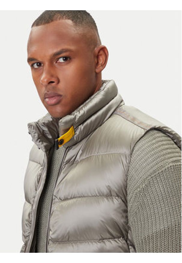 Parajumpers Kamizelka Jeordie 25WMPMPUSX01 Zielony Regular Fit. Kolor: zielony. Materiał: syntetyk