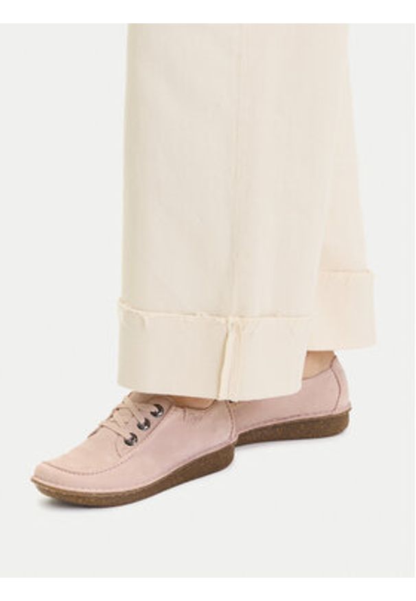Clarks Półbuty Funny Dream 26182263 Różowy. Kolor: różowy. Materiał: zamsz, skóra