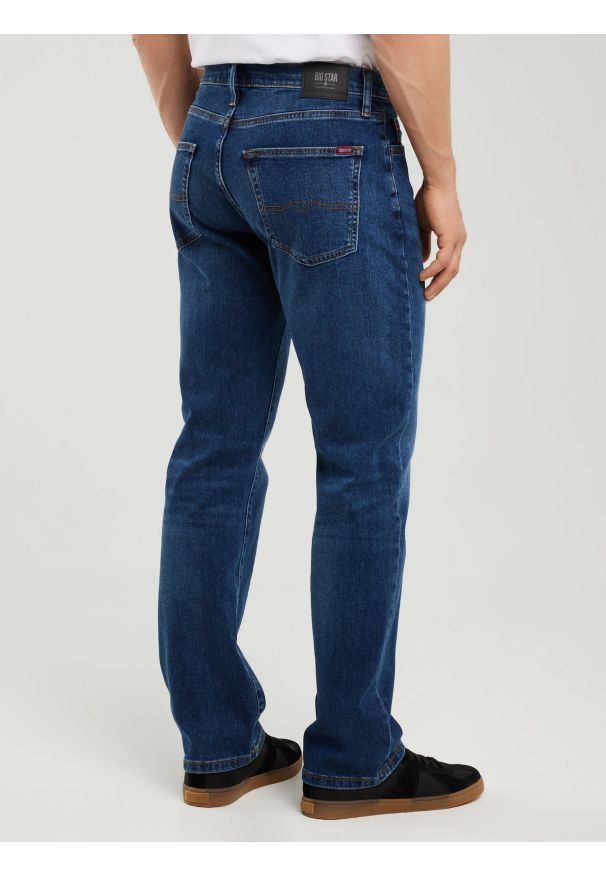 Big-Star - Jeansy męskie z prostą nogawką granatowe Trent 481. Stan: podwyższony. Kolor: niebieski. Styl: klasyczny