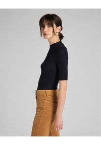 Lee - LEE RIBBED SS TEE DAMSKA BLUZKA KRÓTKI RĘKAW BLACK L40IRD01 112140008. Długość rękawa: krótki rękaw. Długość: krótkie #3