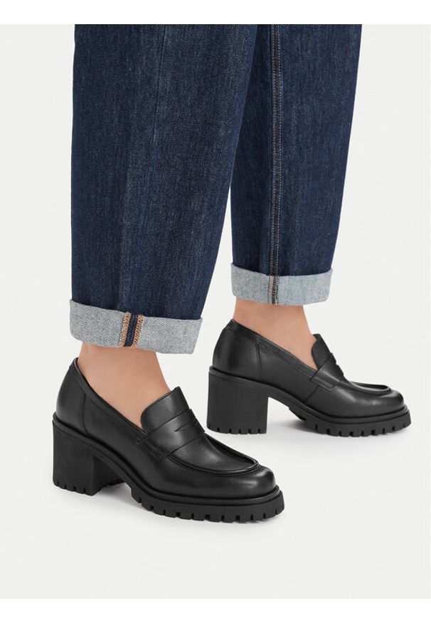 Badura Loafersy GATE-25820LM Czarny. Kolor: czarny. Materiał: skóra