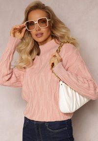 Renee - Różowy Golf o Klasycznym Fasonie z Modnym Splotem i Ściągaczami Franka. Typ kołnierza: golf. Kolor: różowy. Materiał: wiskoza. Wzór: ze splotem. Sezon: jesień, zima. Styl: klasyczny #5