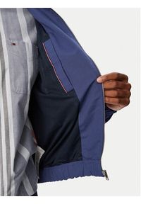 Tommy Jeans Kurtka przejściowa Essential DM0DM22720 Niebieski Regular Fit. Kolor: niebieski. Materiał: syntetyk #3