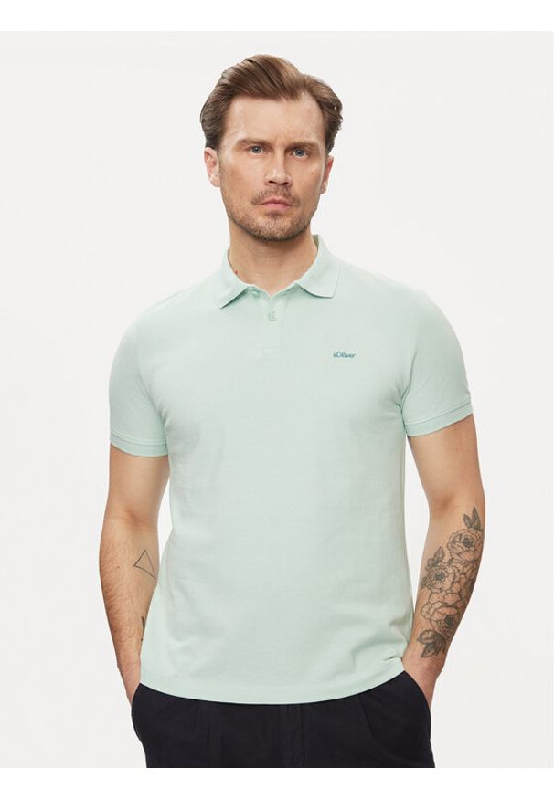 s.Oliver Polo 2141481 Zielony Slim Fit. Typ kołnierza: polo. Kolor: zielony. Materiał: bawełna