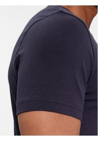 Calvin Klein T-Shirt K10K112724 Granatowy Slim Fit. Kolor: niebieski. Materiał: bawełna #4