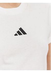Adidas - adidas T-Shirt Future Icons Small Logo Baby JE4001 Biały Slim Fit. Kolor: biały. Materiał: bawełna #4