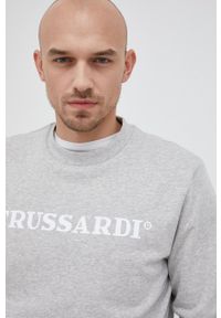 Trussardi Jeans - Trussardi bluza bawełniana męska kolor szary z nadrukiem. Okazja: na co dzień. Kolor: szary. Materiał: bawełna. Wzór: nadruk. Styl: casual #3