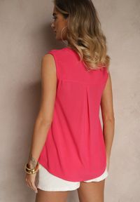 Renee - Różowa Bluzka z Wiskozy z Wycięciem przy Dekolcie Tilenera. Okazja: na co dzień. Kolor: różowy. Materiał: wiskoza. Styl: klasyczny, elegancki, casual #5